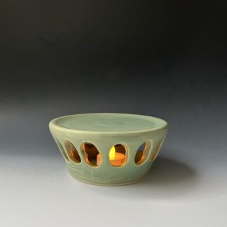Pistachio Brie Warmer